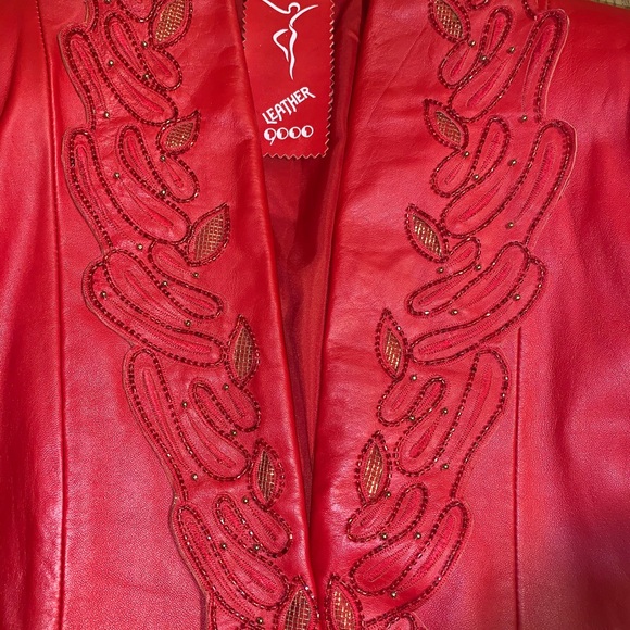 ⭐️Vintage Red Leather Jacket - M - Picture 3 of 8